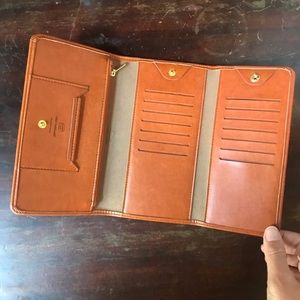 Anti-skimming Tri-fold Wallet